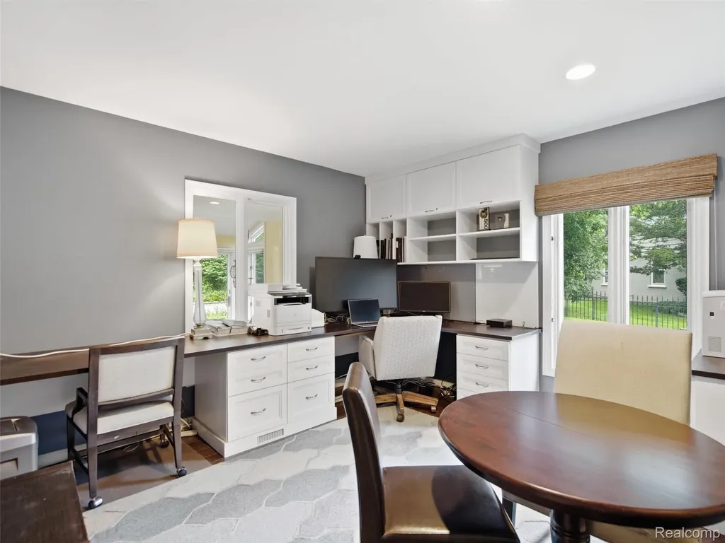 1281 Twin Maples Lane Bloomfield Hills City MI 48301