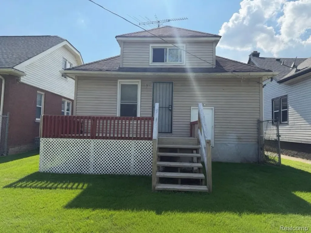9940 Manor Street Detroit City MI 48204