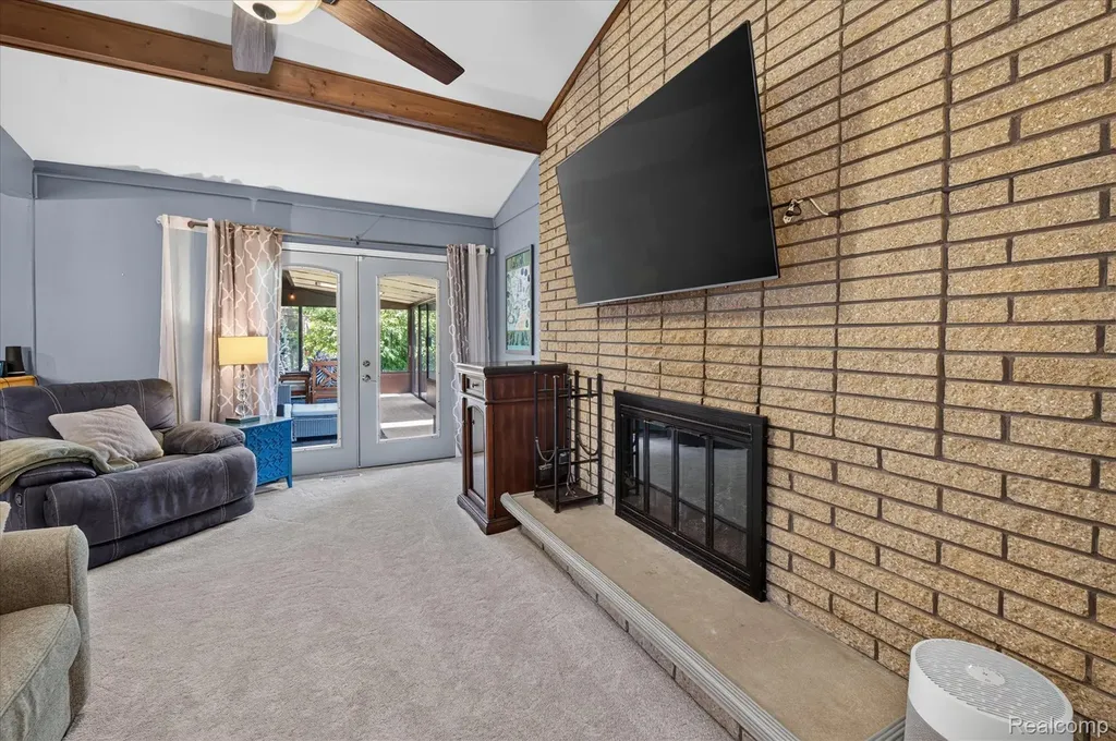 42854 Lombardy Drive Canton Charter Township MI 48187