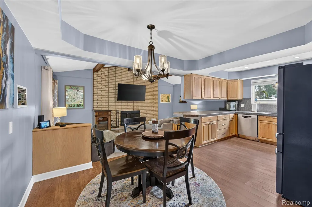 42854 Lombardy Drive Canton Charter Township MI 48187