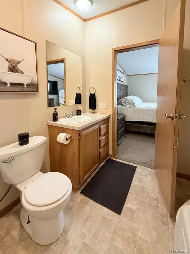 317 Scarlet Oak Lane Augusta Charter Township MI 48190