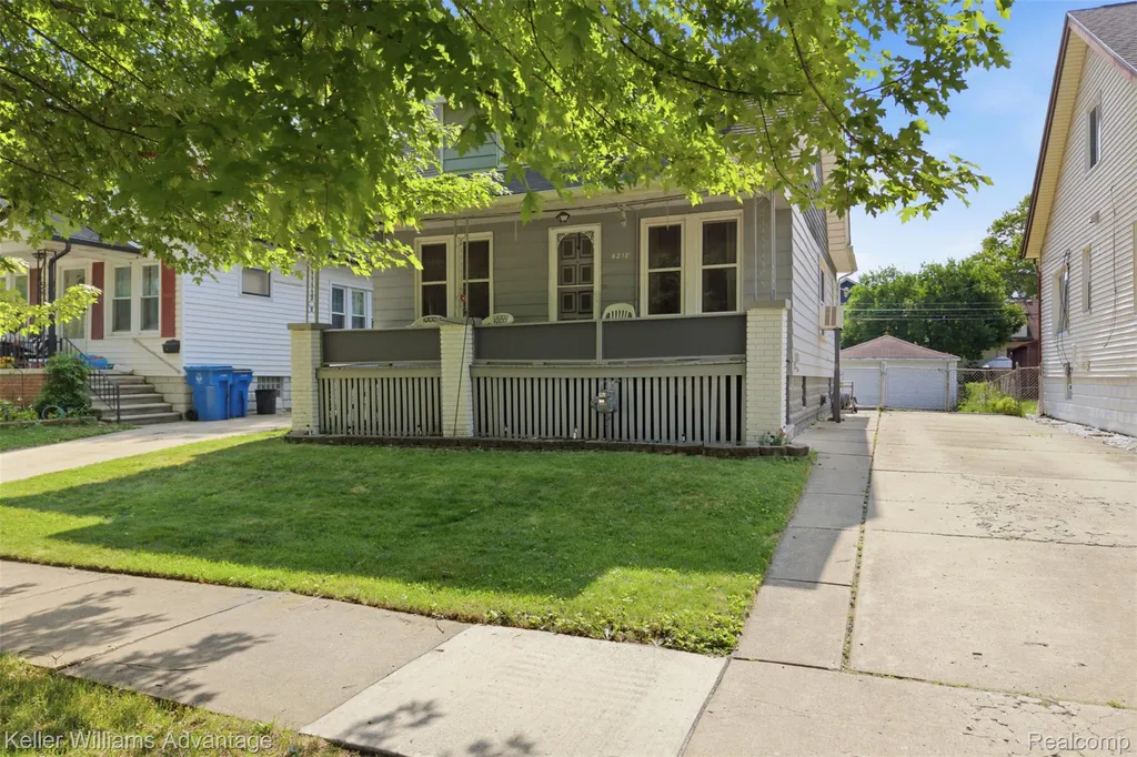 4218 Huron Street Dearborn Heights City MI 48125