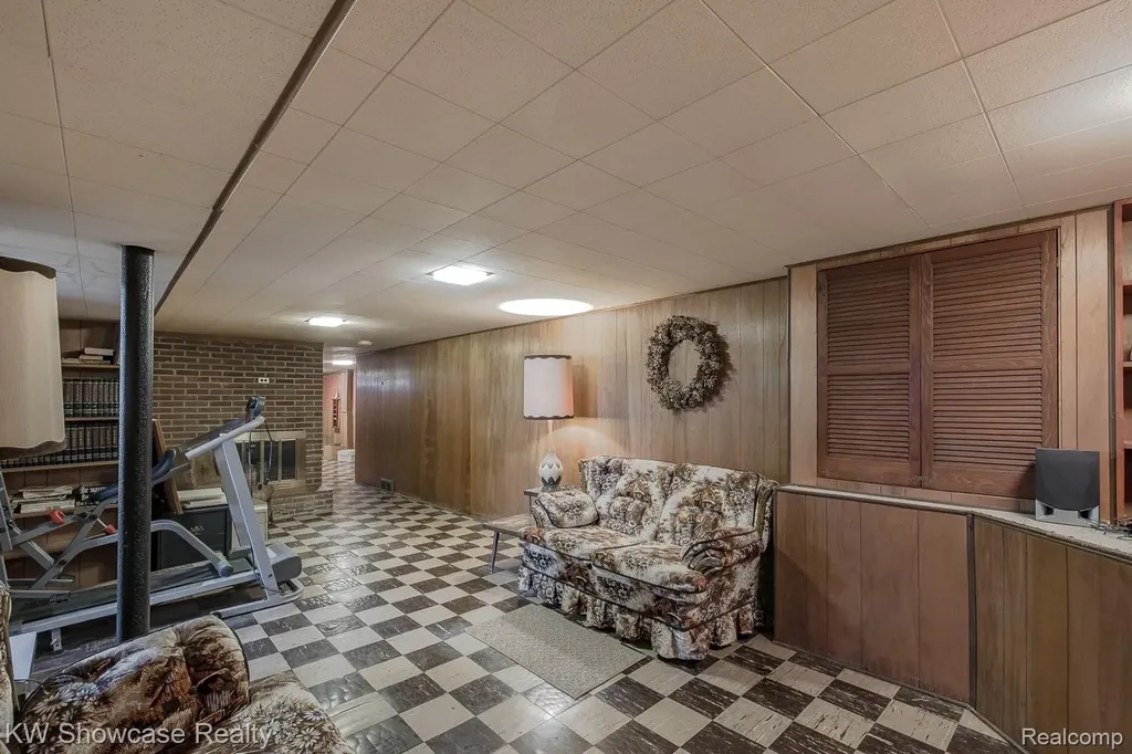 3483 Edison Street Trenton City MI 48183
