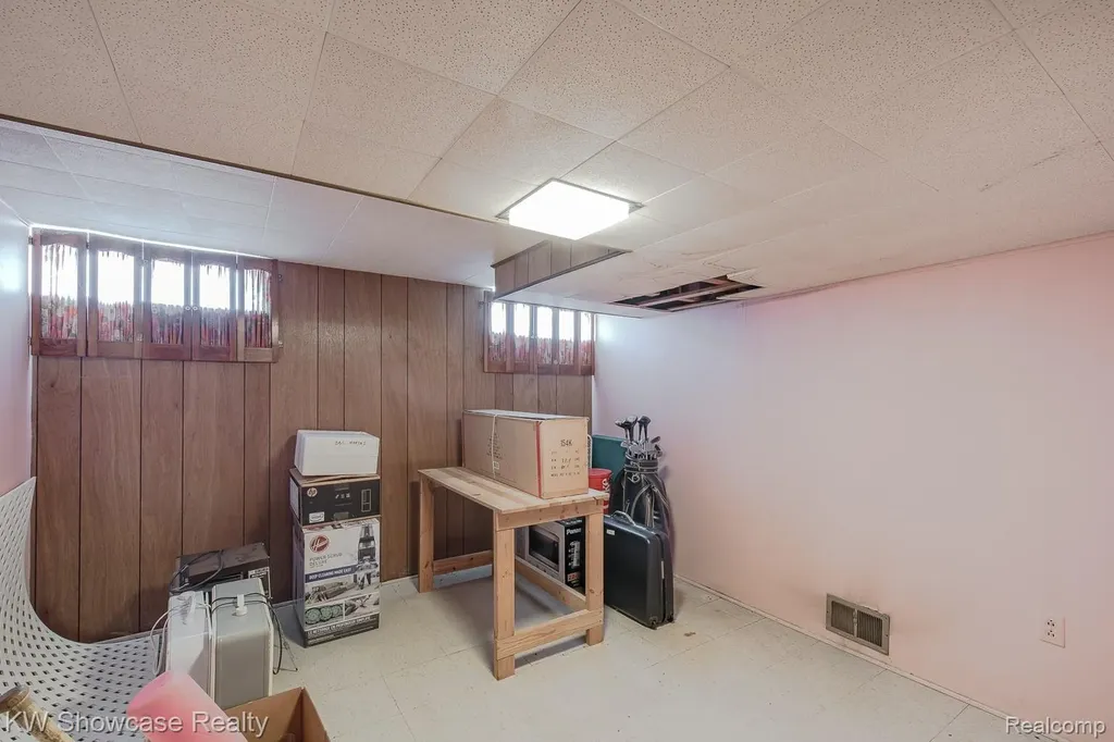 3483 Edison Street Trenton City MI 48183