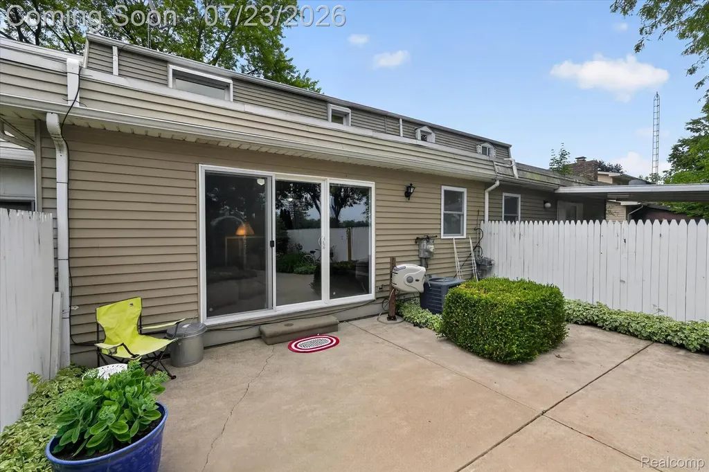 423 Leland Street Flushing City MI 48433