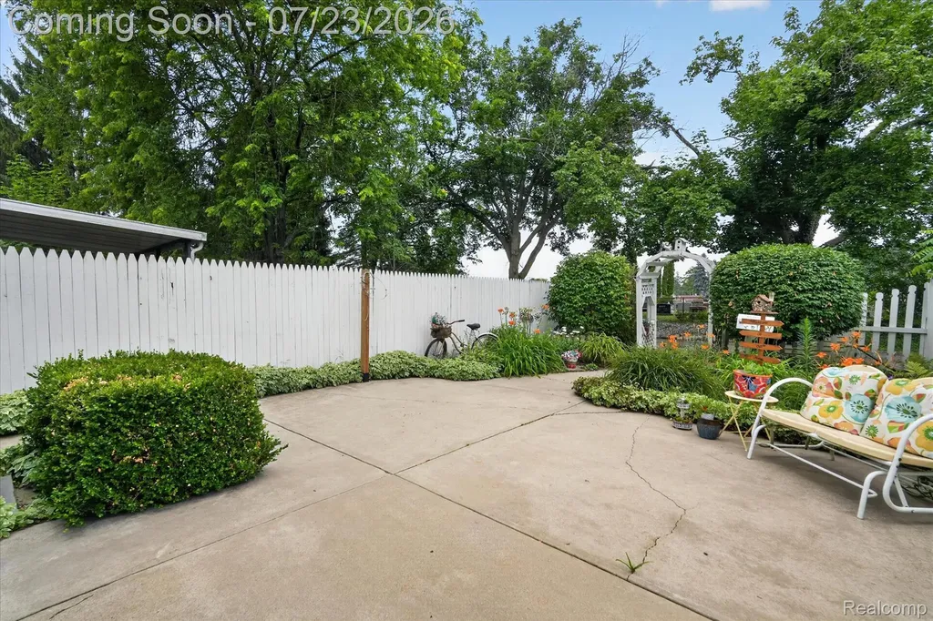 423 Leland Street Flushing City MI 48433