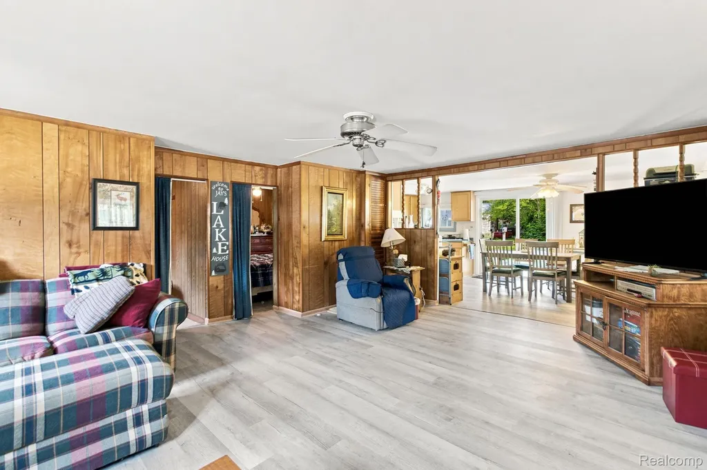 7496 Forest Drive Worth Township MI 48450
