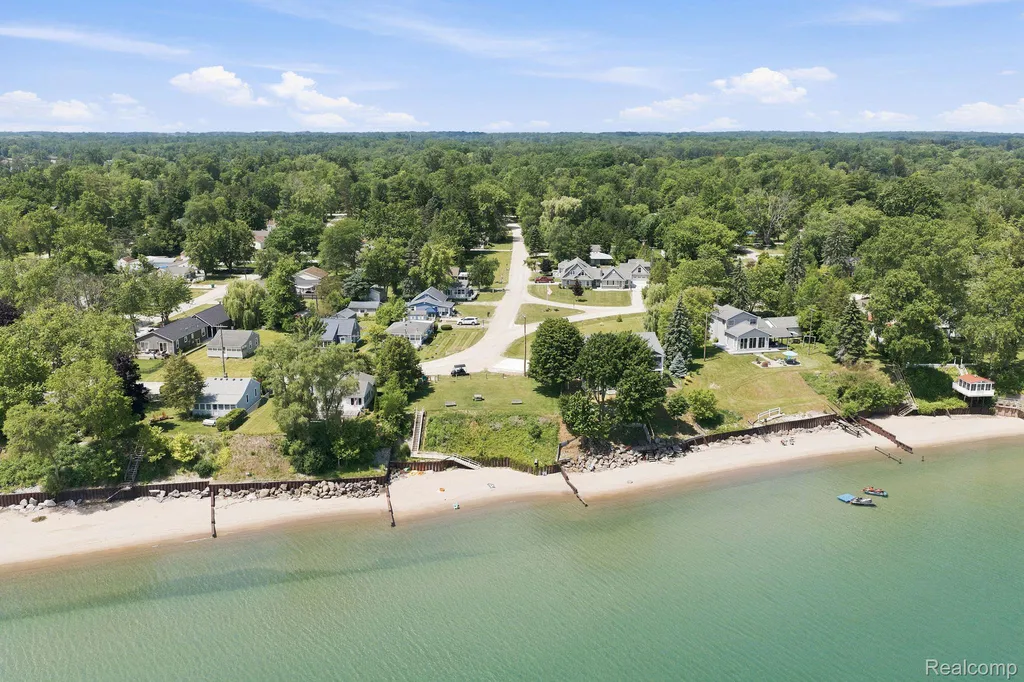 7496 Forest Drive Worth Township MI 48450