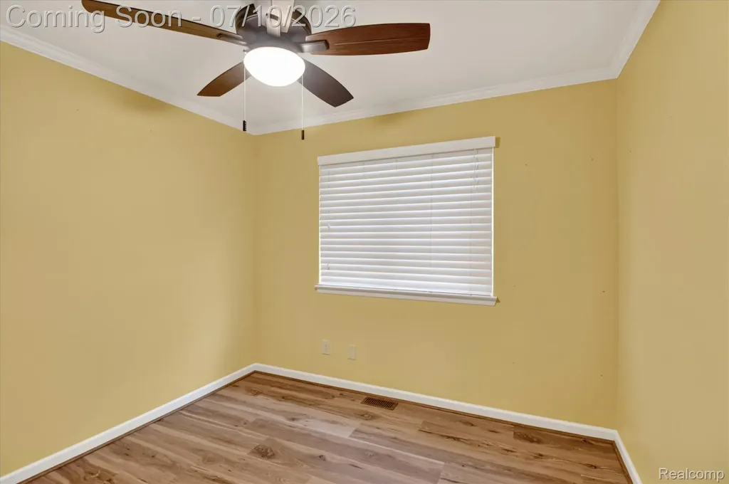 35 N Hulbert Street White Lake Charter Township MI 48386