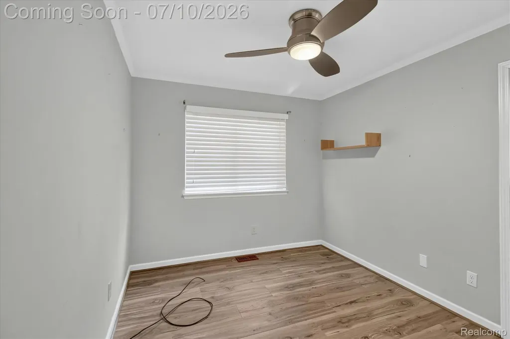 35 N Hulbert Street White Lake Charter Township MI 48386