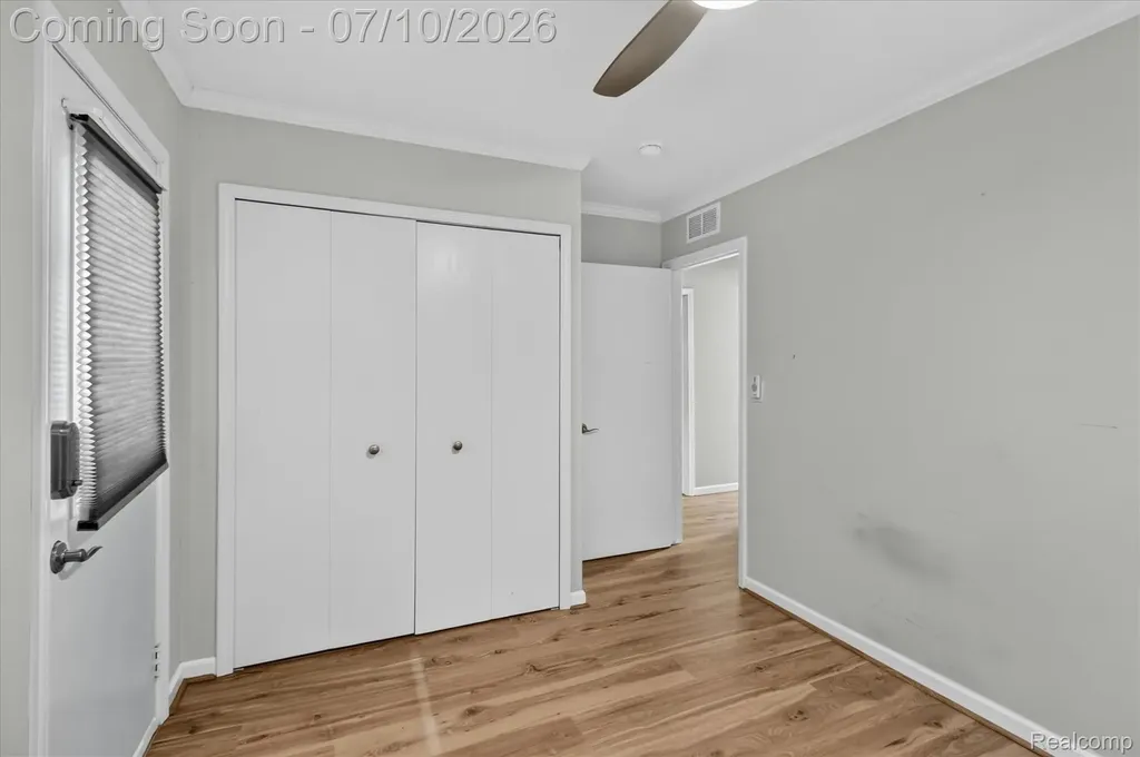 35 N Hulbert Street White Lake Charter Township MI 48386