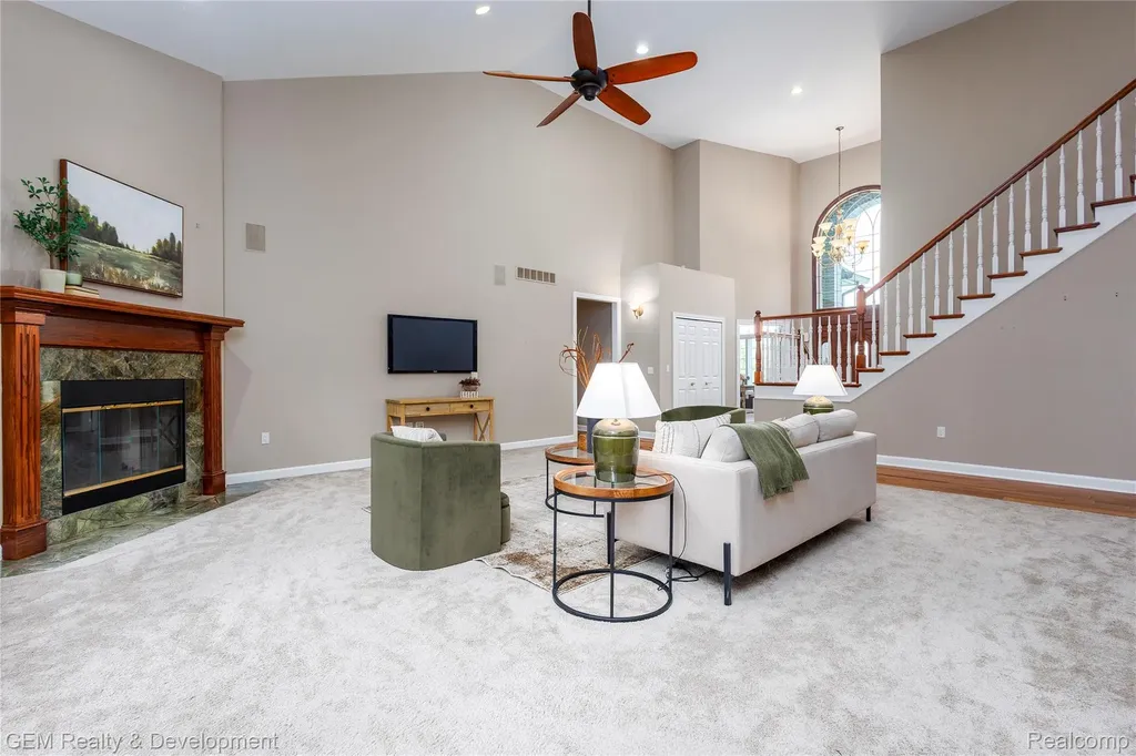 9054 Green Hickory Lane Tyrone Township MI 48430