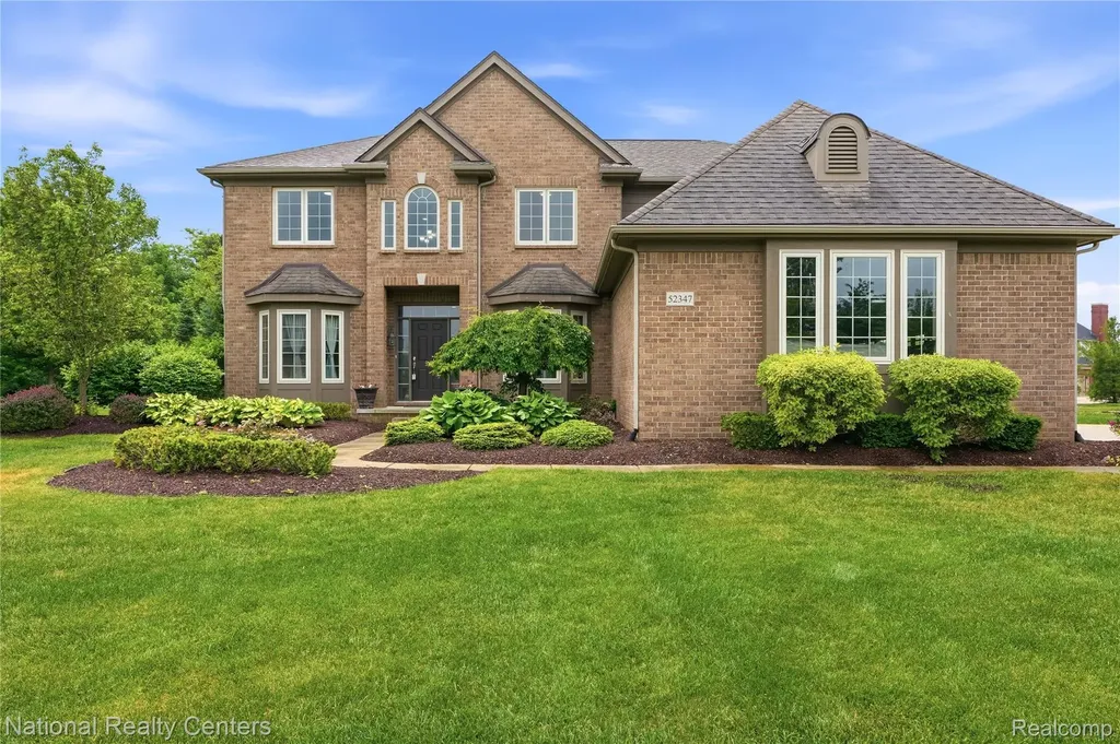 52347 Ferndale Drive Lyon Charter Township MI 48167