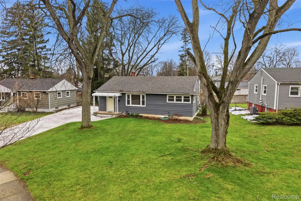 831 Loyola Drive Ann Arbor City MI 48103