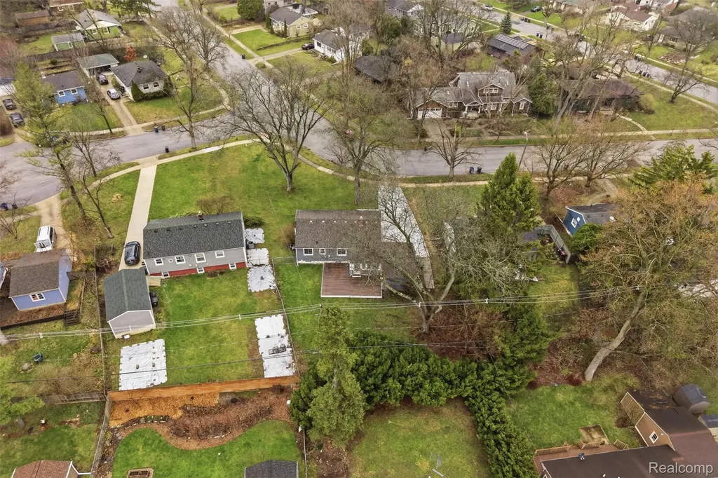 831 Loyola Drive Ann Arbor City MI 48103