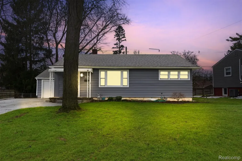 831 Loyola Drive Ann Arbor City MI 48103