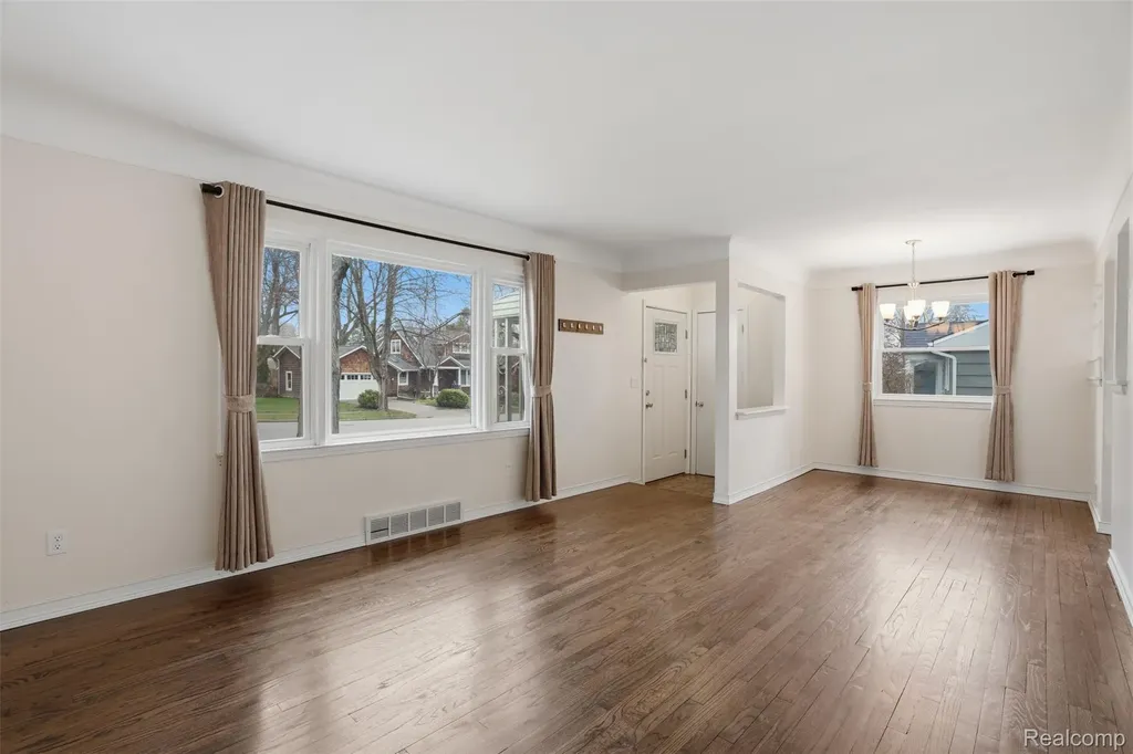831 Loyola Drive Ann Arbor City MI 48103
