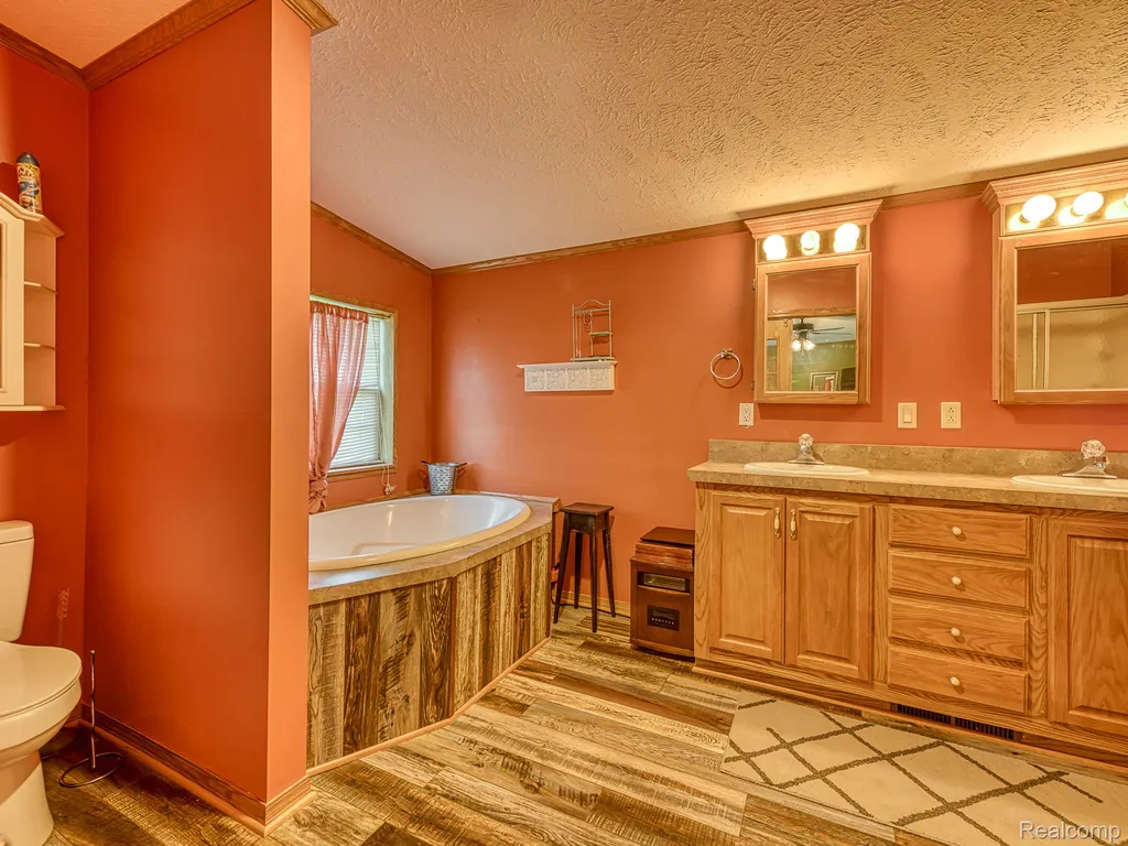 940 Tanner Landing Raisinville Township MI 48161