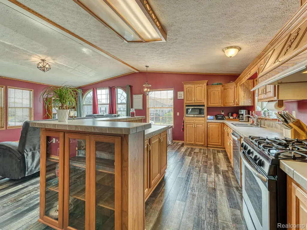 940 Tanner Landing Raisinville Township MI 48161