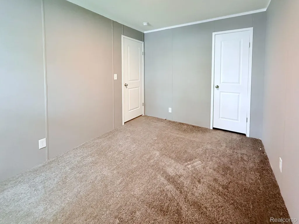 258 Diamond Circle Northfield Township MI 48189