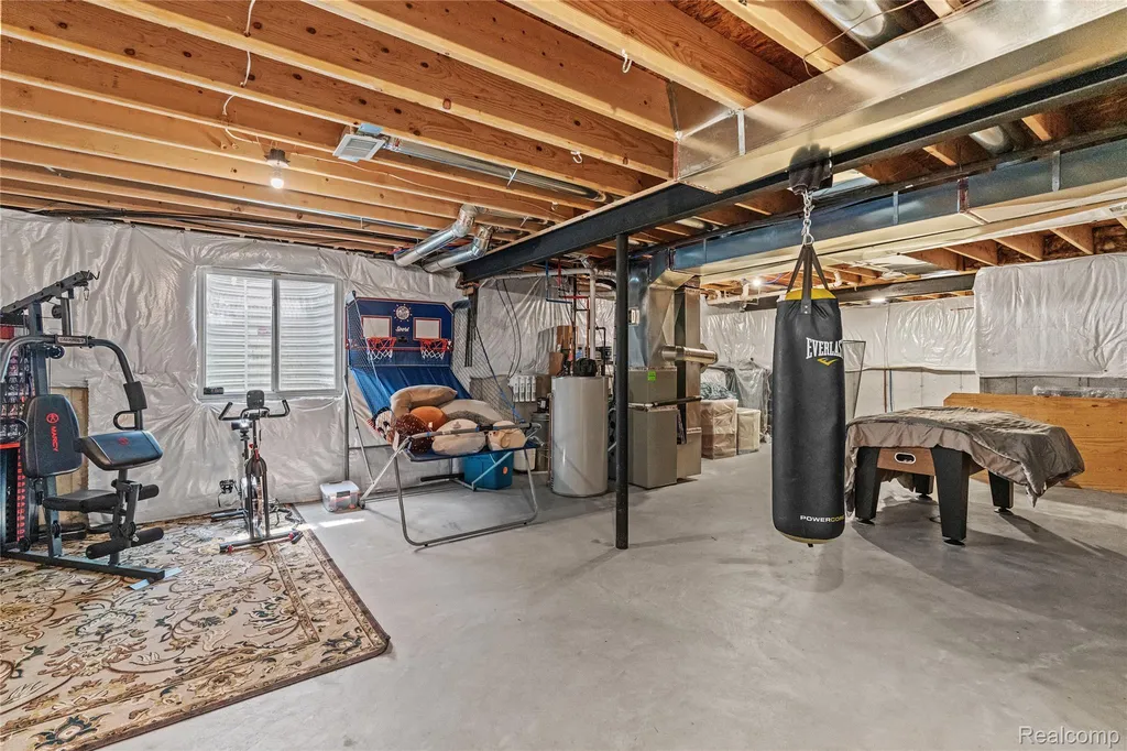 322 Hidden River E Holly Township MI 48442