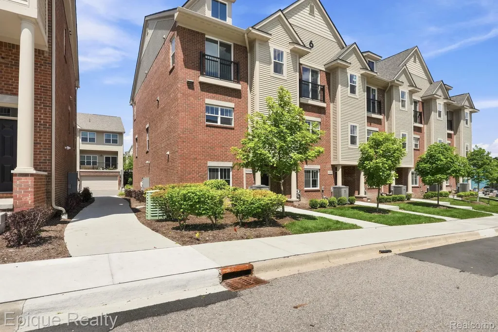25549 Grandview Lane Novi City MI 48375