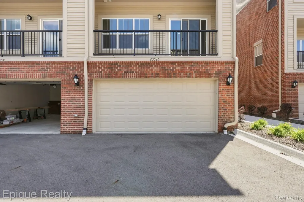25549 Grandview Lane Novi City MI 48375
