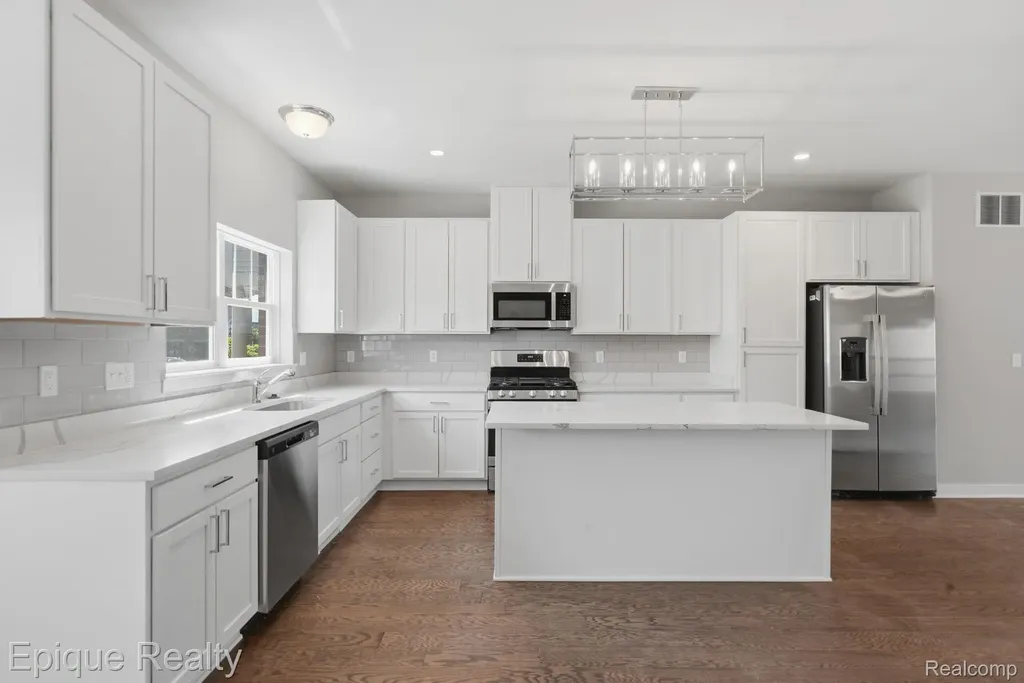 25549 Grandview Lane Novi City MI 48375