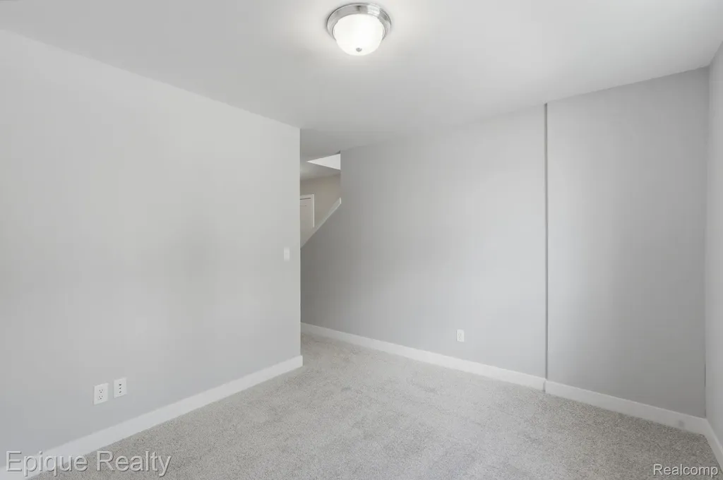 25558 Grandview Lane Novi City MI 48375