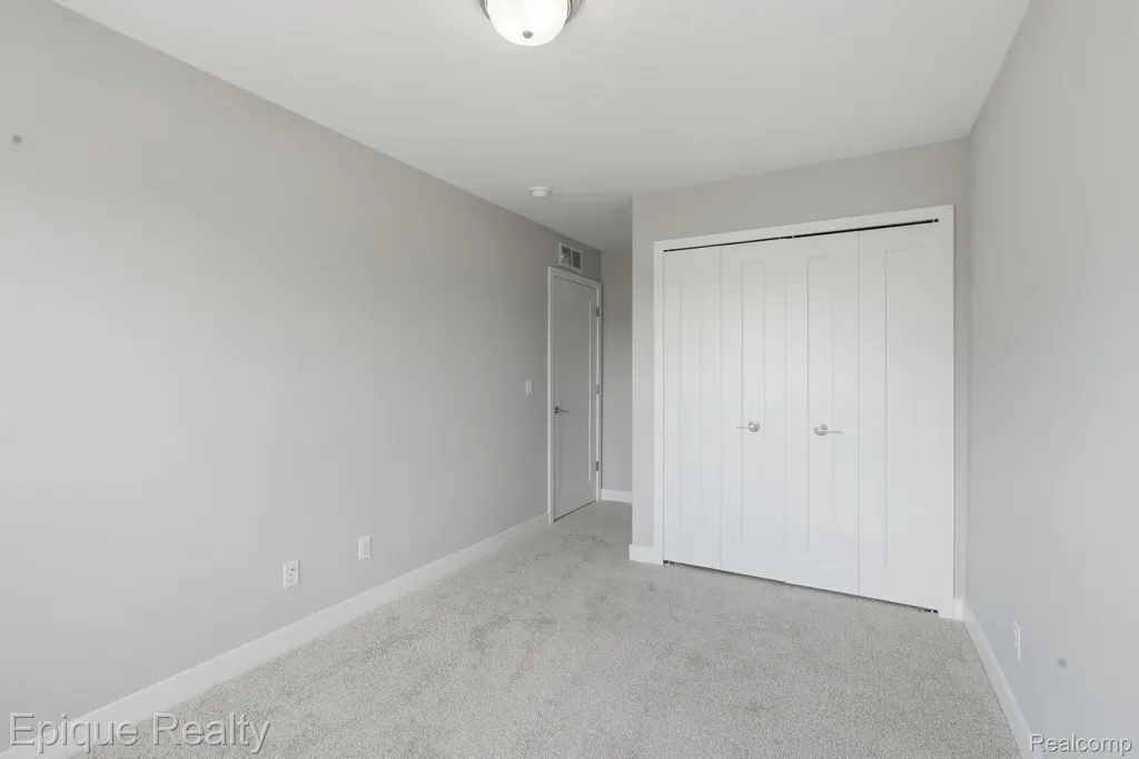 25558 Grandview Lane Novi City MI 48375