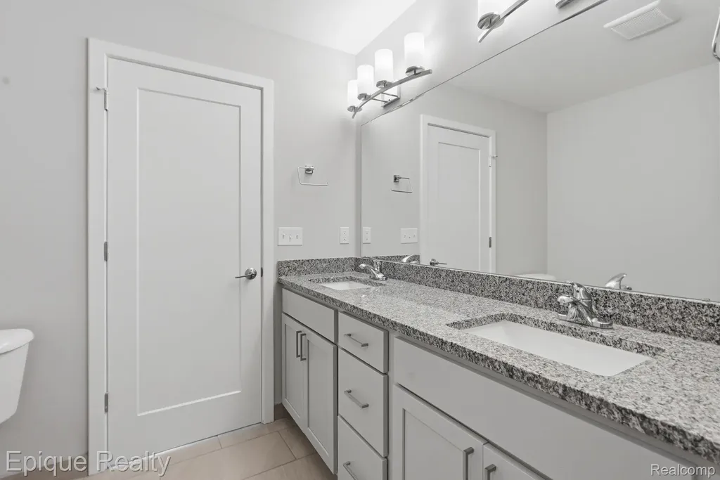 25558 Grandview Lane Novi City MI 48375