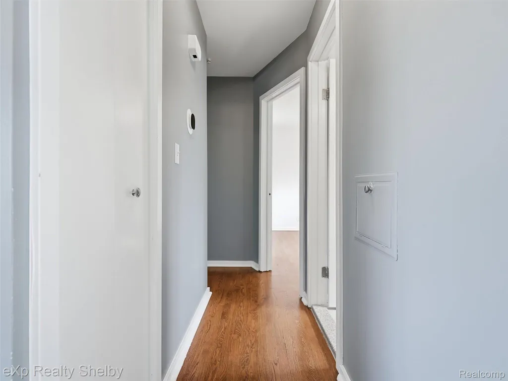36346 Winterset Drive Clinton Charter Township MI 48035
