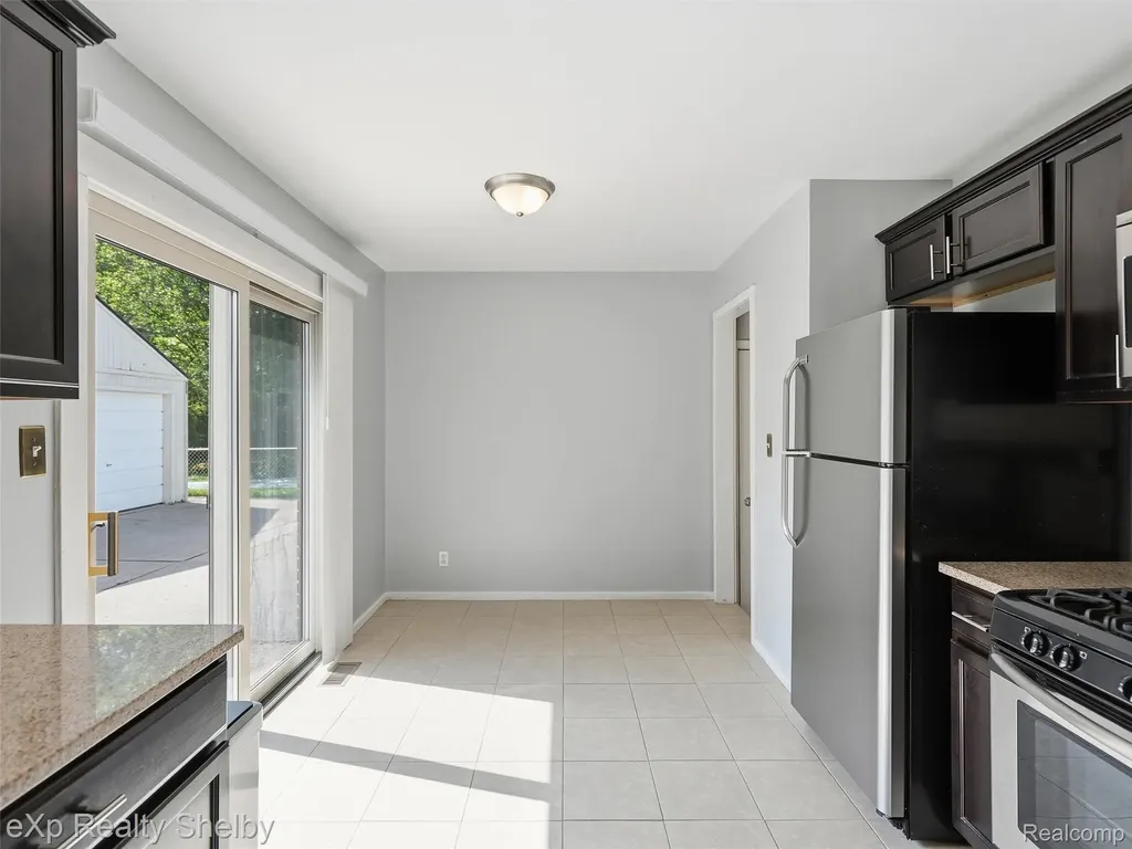 36346 Winterset Drive Clinton Charter Township MI 48035