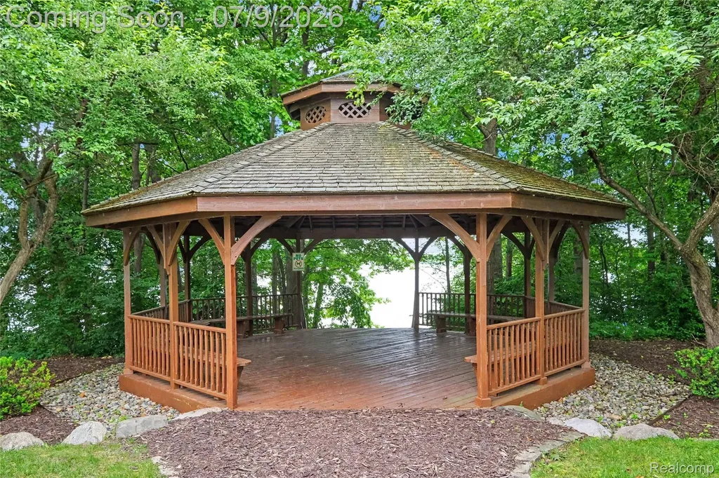 3544 Woodridge Drive Genoa Township MI 48843