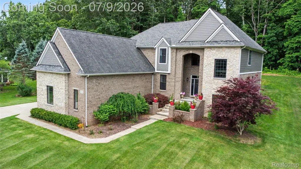 3544 Woodridge Drive Genoa Township MI 48843