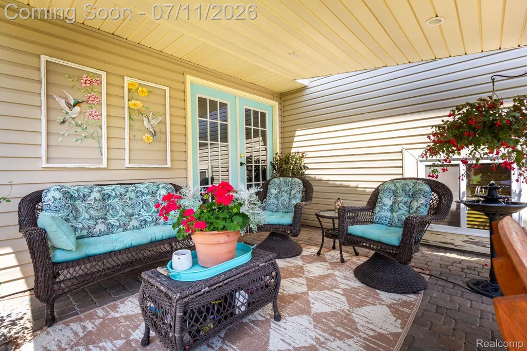 6345 Lanman Drive Waterford Charter Township MI 48329