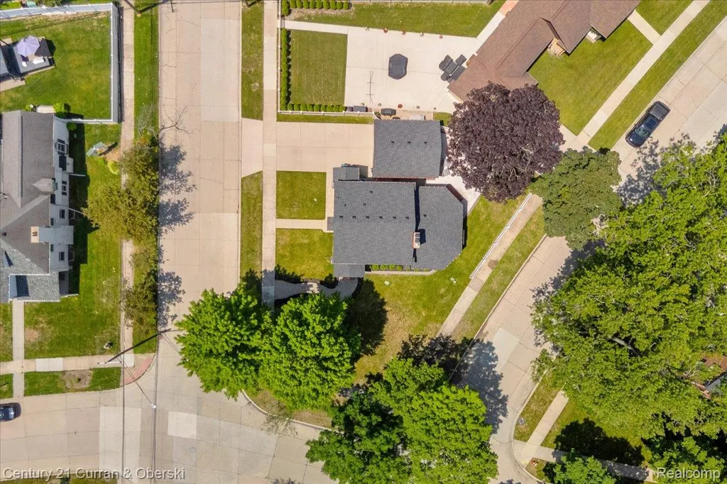 1707 Belmont Street Dearborn City MI 48128