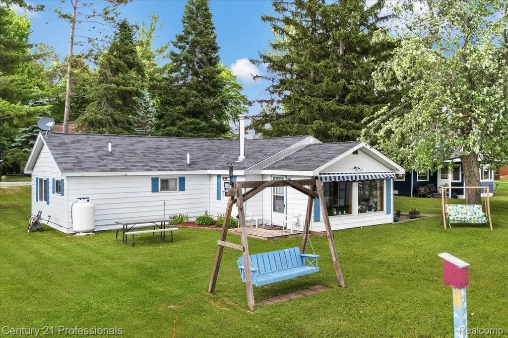 5980 Birchwood Drive Hill Township MI 48739