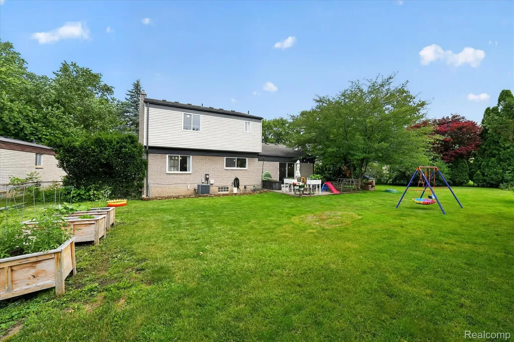53962 Kirk Court New Baltimore City MI 48047