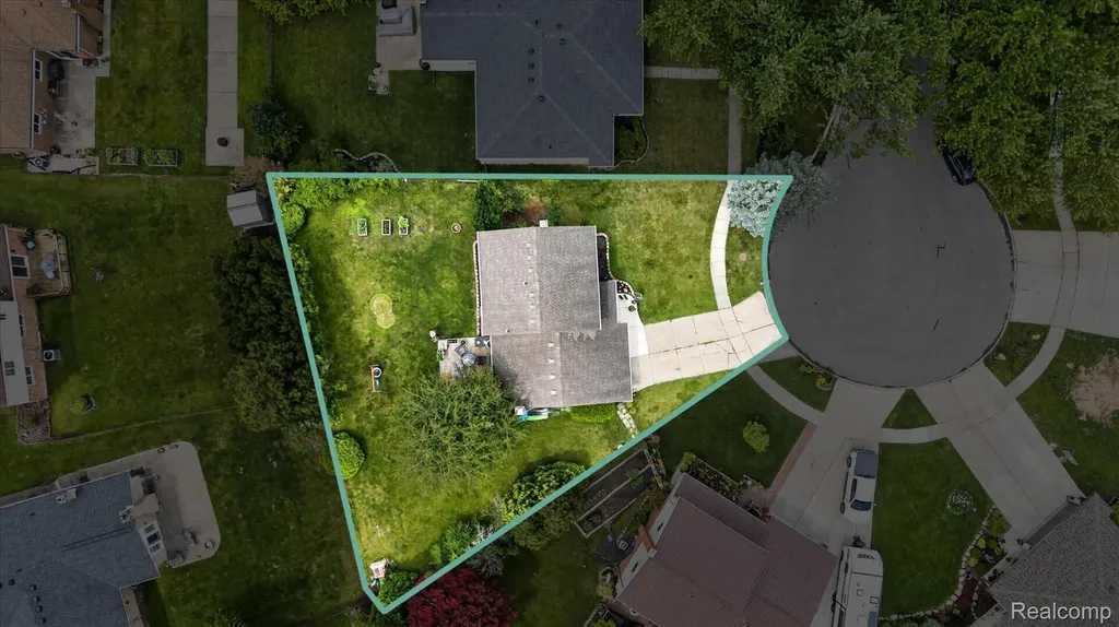 53962 Kirk Court New Baltimore City MI 48047