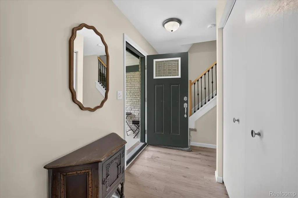 53962 Kirk Court New Baltimore City MI 48047