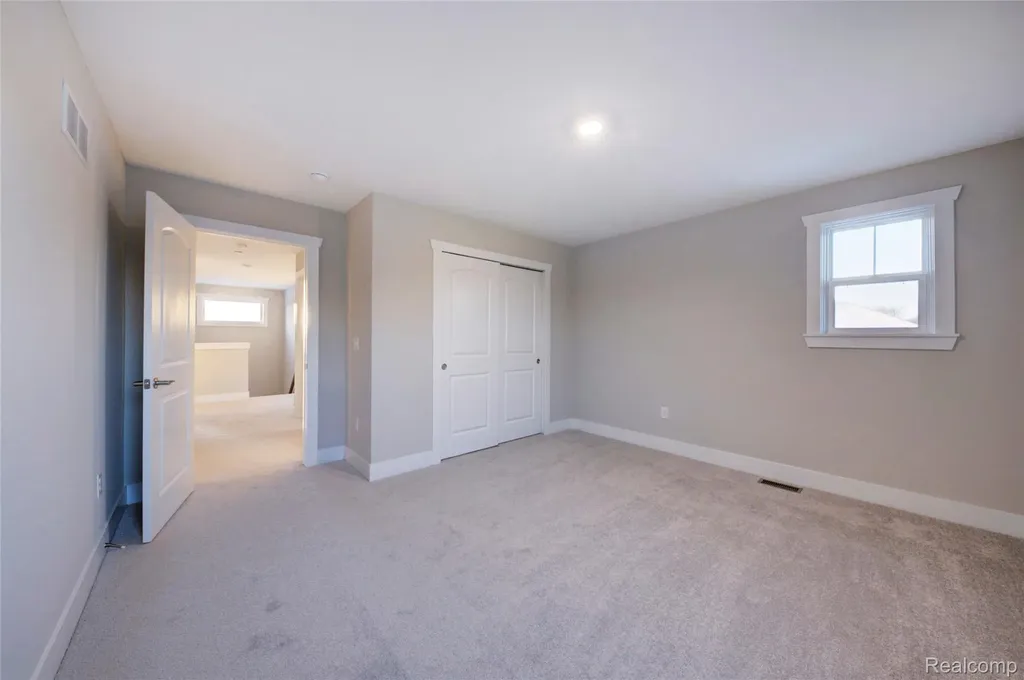 Moh 123 Gambrel Lane Marion Township MI 48843