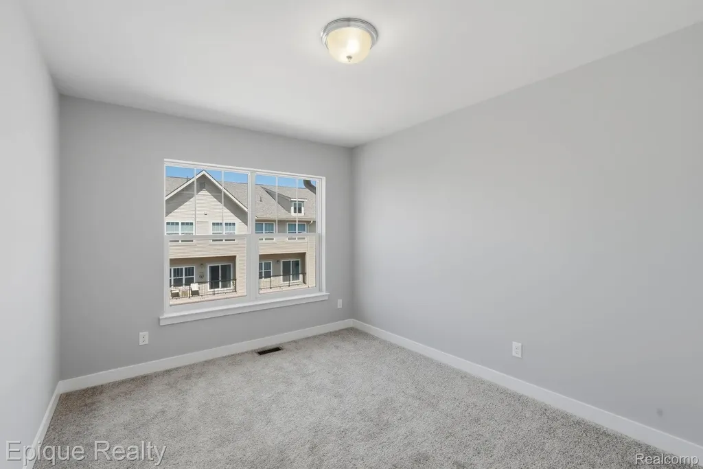 25495 Grandview Lane Novi City MI 48375