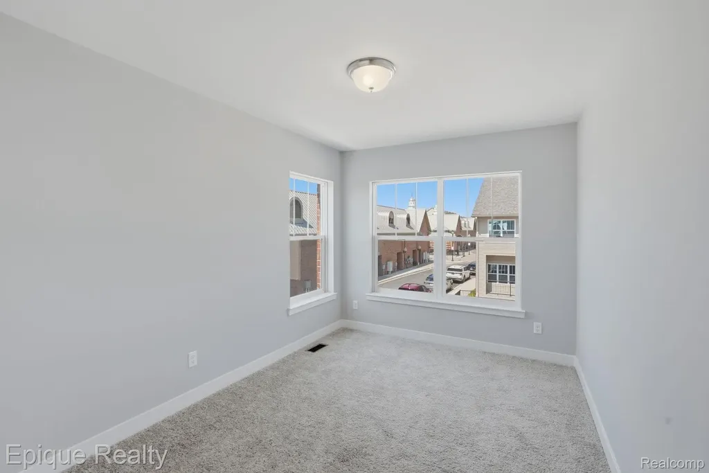 25495 Grandview Lane Novi City MI 48375