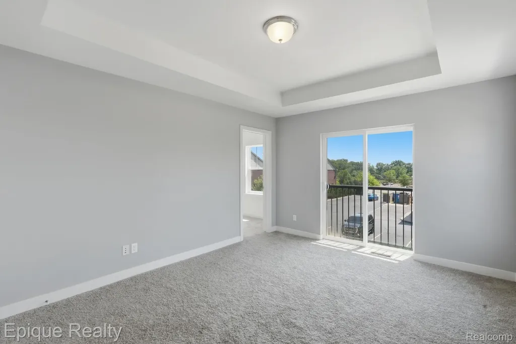 25495 Grandview Lane Novi City MI 48375