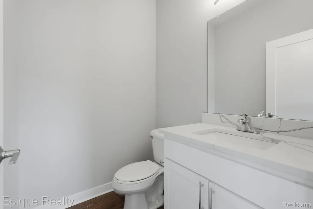 25495 Grandview Lane Novi City MI 48375