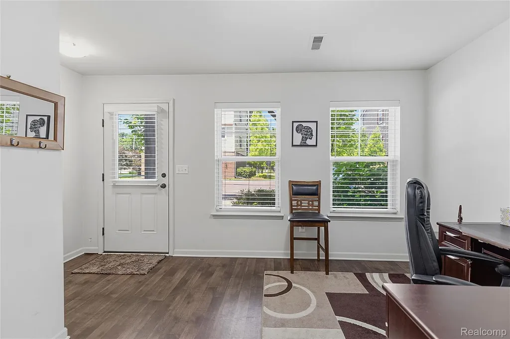 561 Parkdale Lane Ferndale City MI 48220