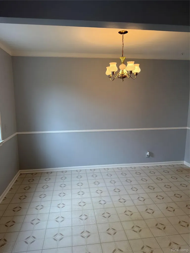 20547 Denby Redford Charter Township MI 48240