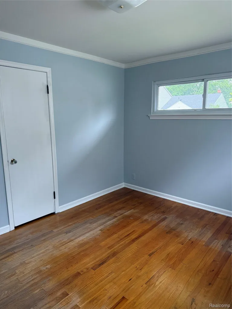 20547 Denby Redford Charter Township MI 48240