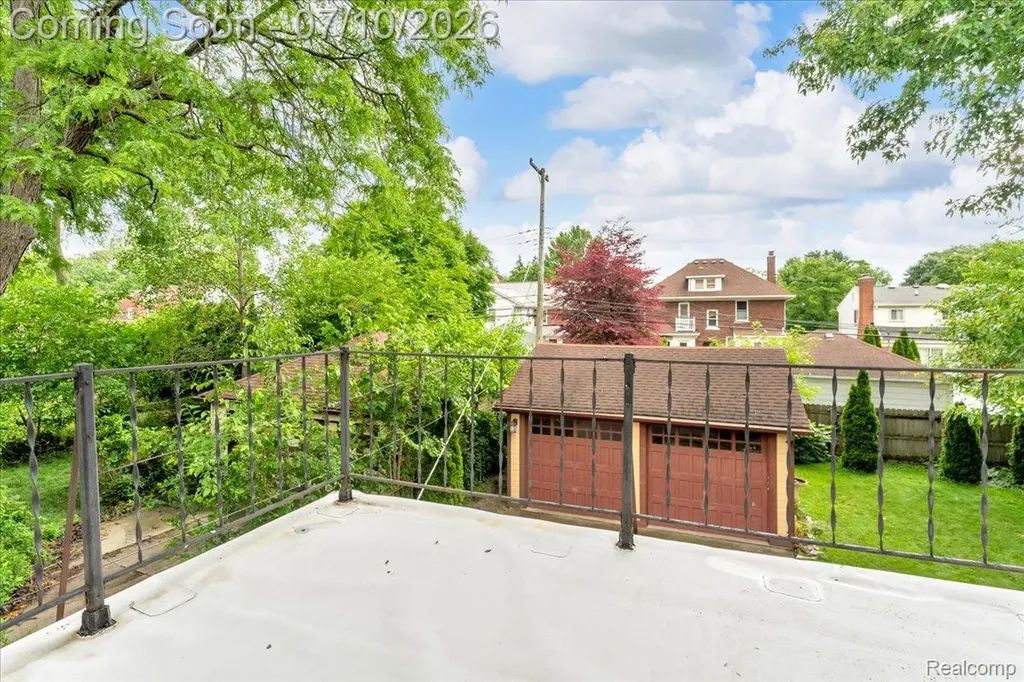 1336 Harvard Road Grosse Pointe Park City MI 48230